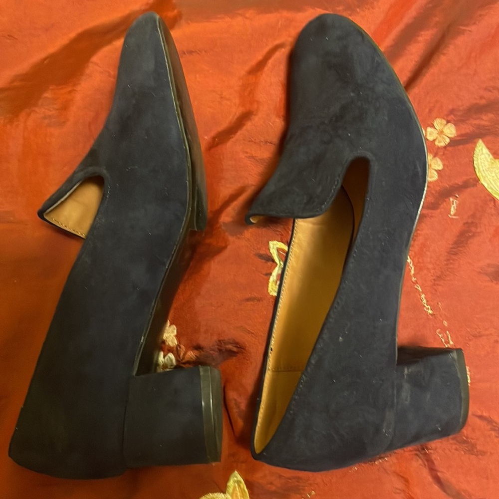Navy faux suede pumps. Size 7.5. 2 inch block heel - Picture 2 of 4